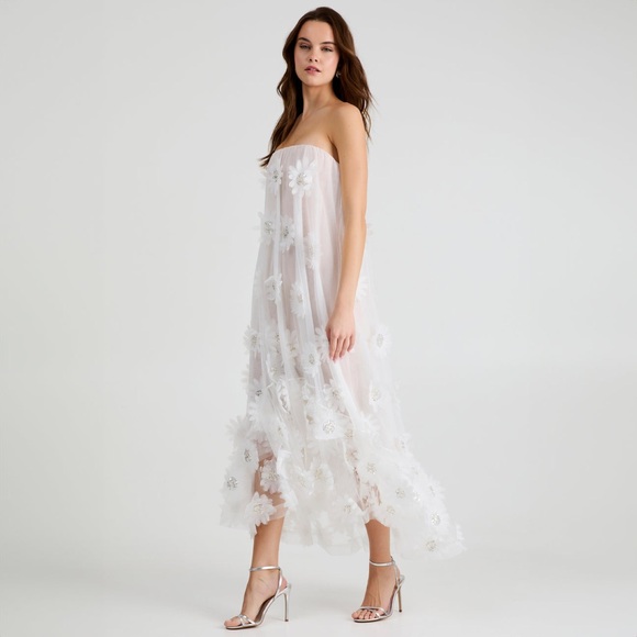 Helsi Athena Strapless 3D Floral High-Low Dress - Picture 3 of 12